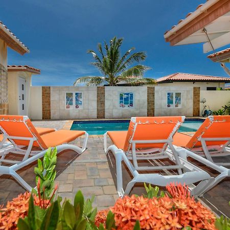Villa Swiss Paradise With Private Pool Palm Beach Esterno foto