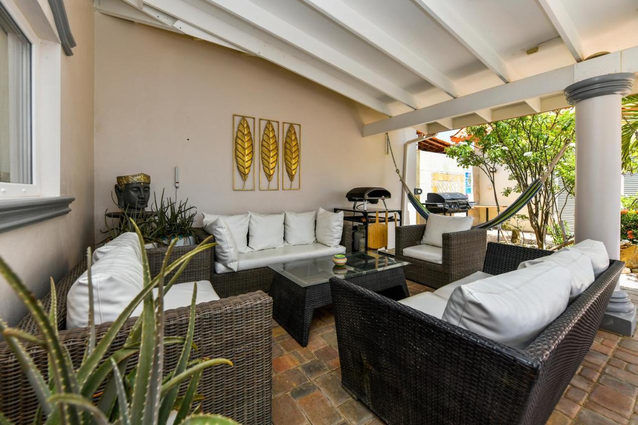 Villa Swiss Paradise With Private Pool Palm Beach Esterno foto