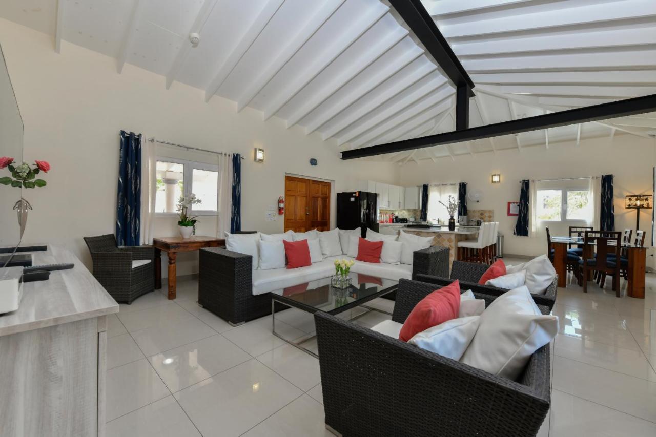 Villa Swiss Paradise With Private Pool Palm Beach Esterno foto
