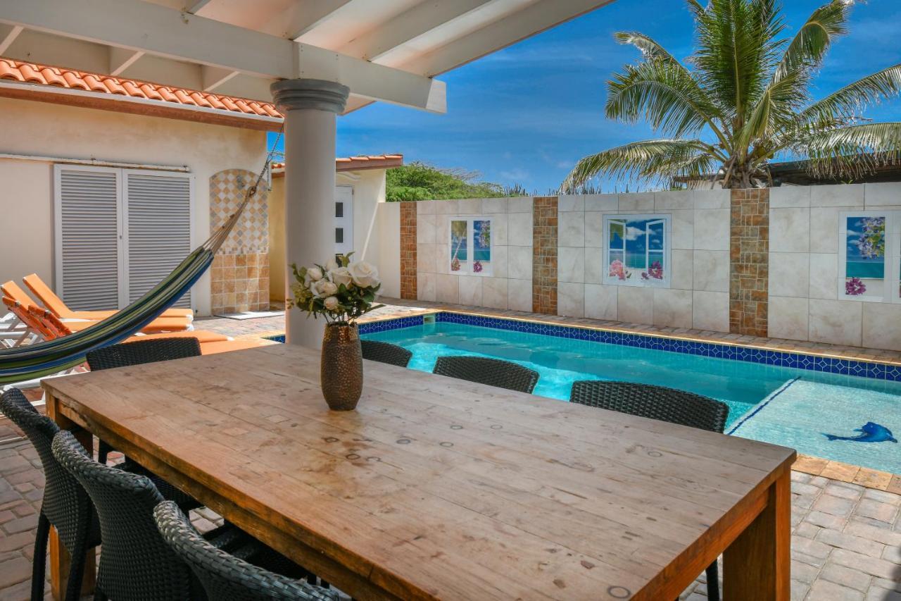 Villa Swiss Paradise With Private Pool Palm Beach Esterno foto